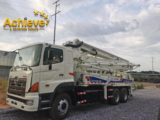 PLC Used ZOOMLION Concrete Pump Truck 37 Meter On HINO Truck