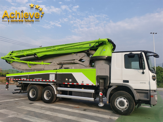 Reconditioned Zoomlion 47X-5RZ Concrete Pump Truck 600L Hopper Capacity